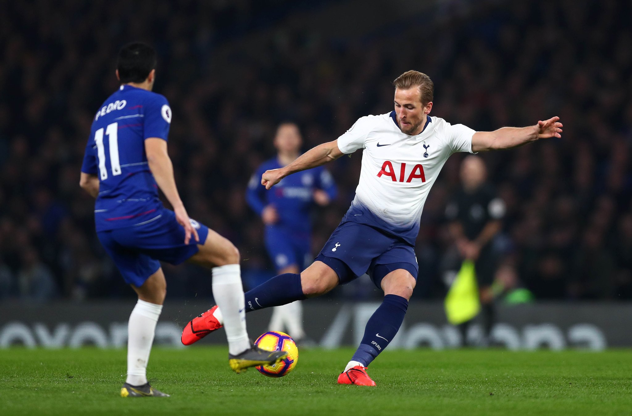 其安排在球 其安排在球