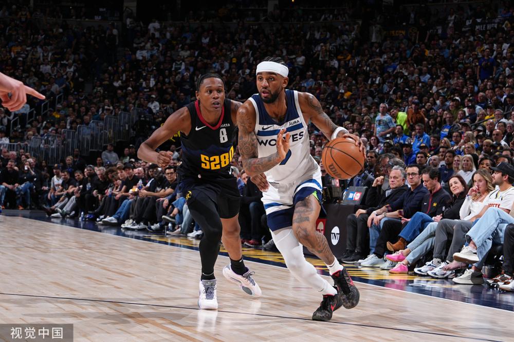 中场设下严 中场设下严